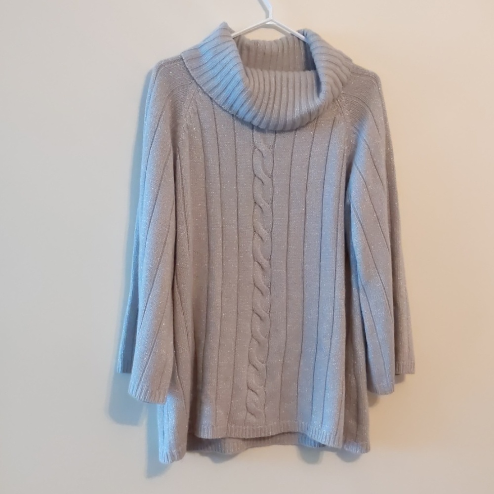 Wide Sleeve Scoop Neck GraySlive Metallic Acrylic